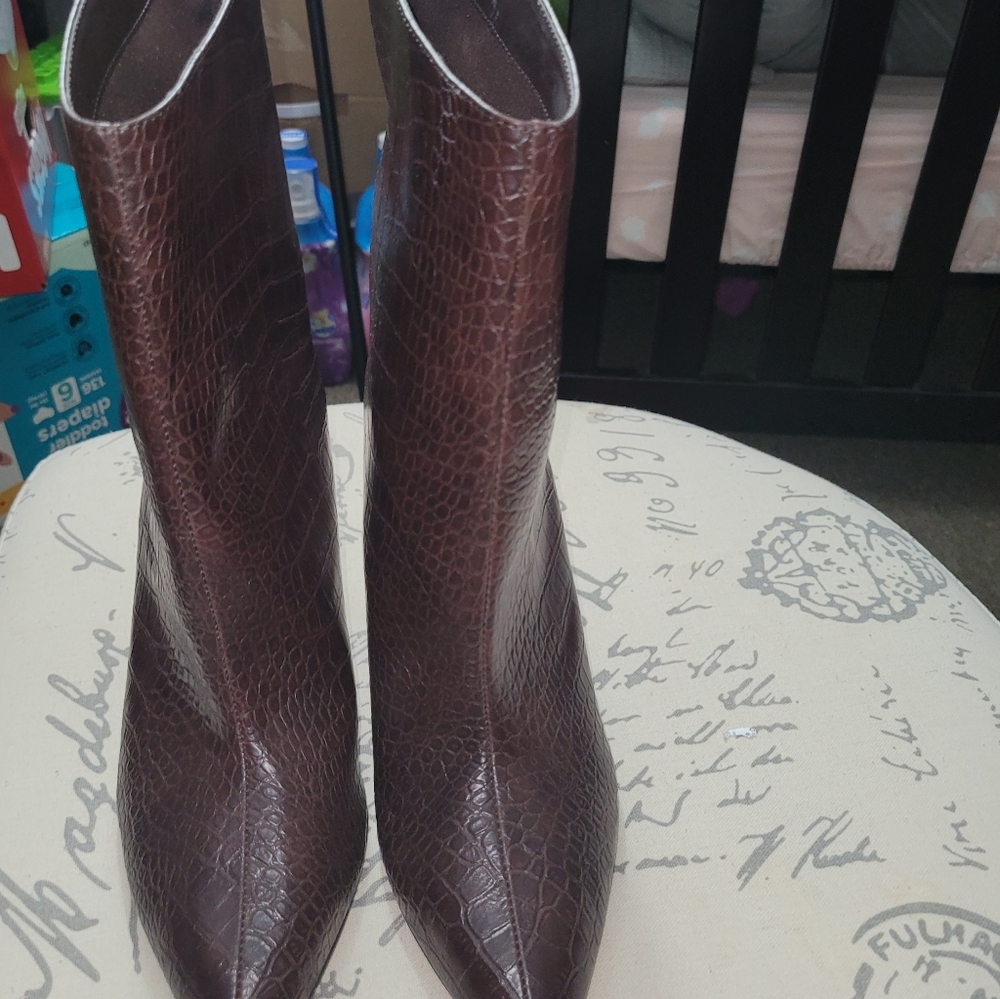Booties  from express - Picture 2 of 4